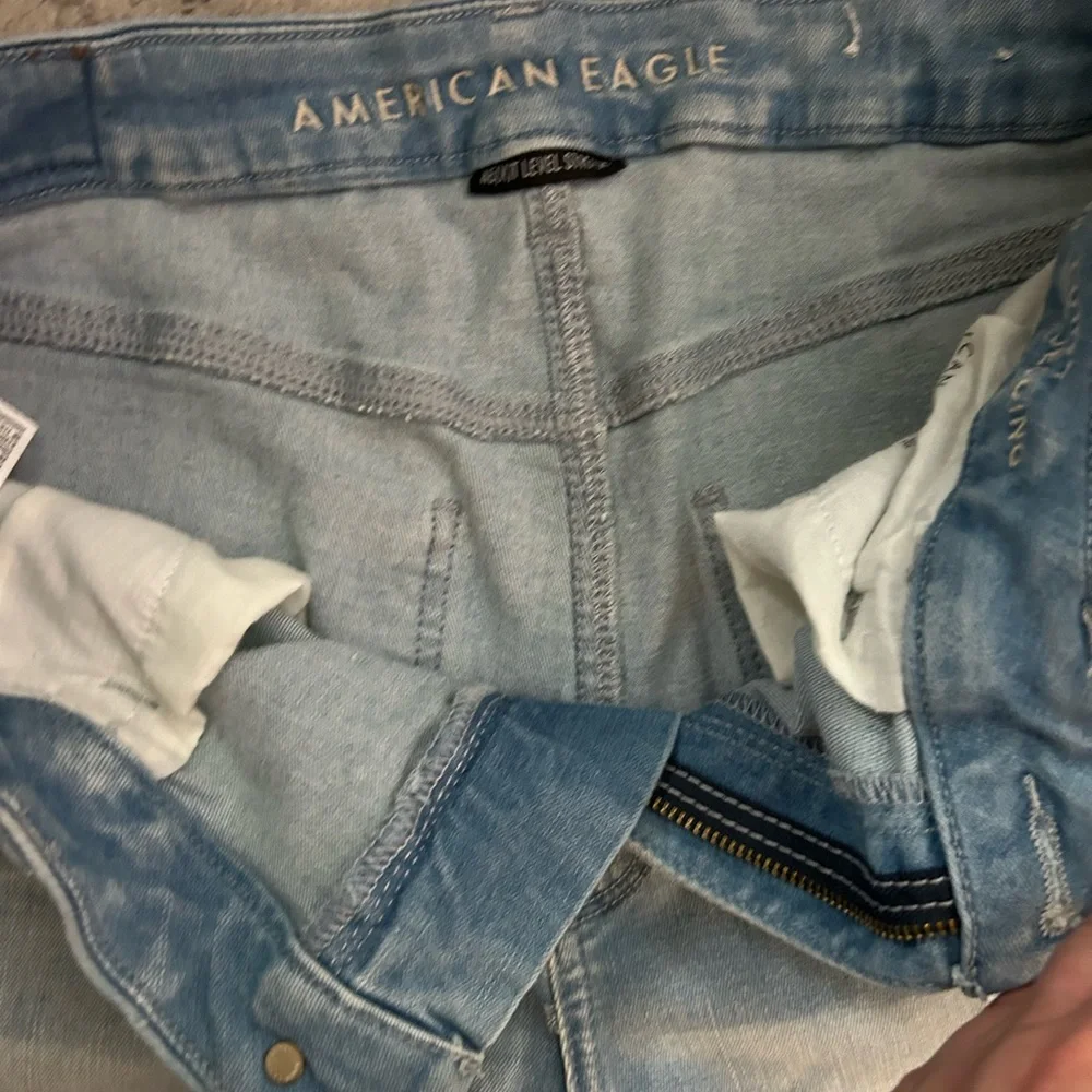 American Eagle 🦅 Curvy Next level stretch Jeans. Light used. Pretty Blue denim - Picture 2 of 8
